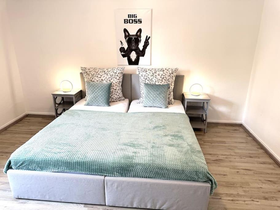 Theox Apartment No 8 - 90Qm Mit 2 Schlafzimmern Und 5 Betten Duisburg Zewnętrze zdjęcie